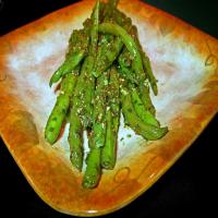 Green Beans With Balsamic Pesto image
