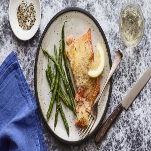 Parmesan Crusted & Baked Salmon_image