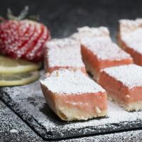 Strawberry Lemonade Bars Recipe by Tasty_image