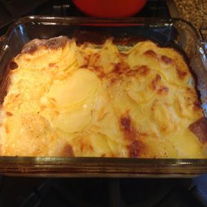 Scalloped Potatoes and Cheese Recipe - (4.5/5)_image