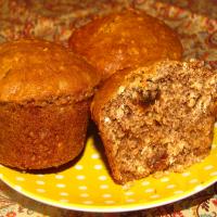 Healthy Oatmeal-Raisin-Cookie Muffins image