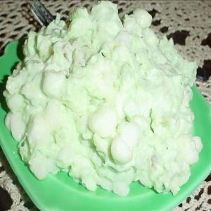 Pistachio Pudding Supreme Aka Watergate Salad_image