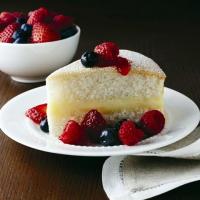 White Cake with Berries & Bavarian Cream Recipe - (4.3/5) image