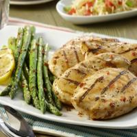 Grilled Herb Chicken and Asparagus_image