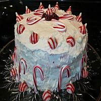 CHRISTmas 7 Up Marbled Peppermint Layer Cake_image
