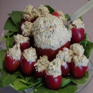 Tomatoes Stuffed With Chicken Chipotle Salad_image