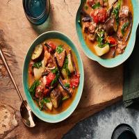 Sinigang (Tamarind Broth With Pork and Vegetables)_image