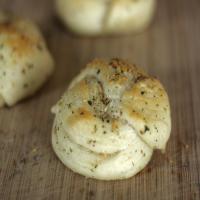 Homemade Garlic Knots_image