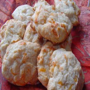 Cheesy Drop Biscuits_image