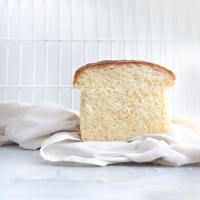 Homemade White Bread Loaf Recipe_image