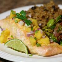 Curry Salmon with Mango image