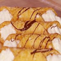 Cannoli with Chocolate Drizzle_image