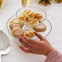 Almond-Meringue Cookies_image