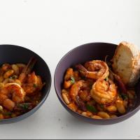 Garlic Shrimp and White Beans image