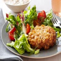 Crab Cakes With Herb Salad_image