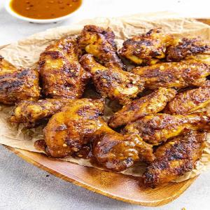 BBQ Chicken Wings Recipe - Chili Pepper Madness_image