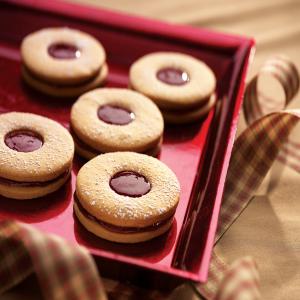 Peanut Butter and Jelly Sandwich Cookies_image