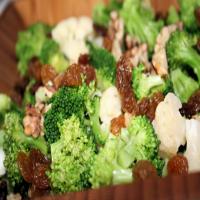 Broccoli Raisin Cauliflower Salad_image
