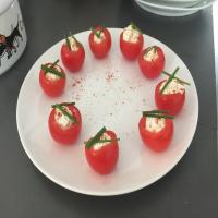 ROASTED GARLIC & GREEN ONION FILLED CHERRY TOMATOES_image