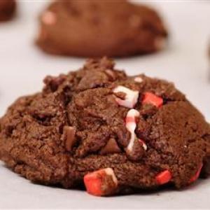Soft Chocolate Mint Cookies_image