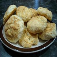 Flaky Sour Cream Biscuits_image