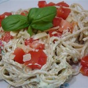 Creamy Pesto Pasta Salad with Chicken, Asparagus and Cherry Tomatoes_image