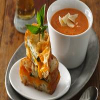 Creamy Tomato Soup with Grilled Cheddar-Basil Sandwiches_image