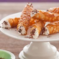 Lacy Brandy Snaps_image