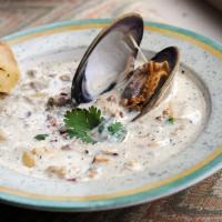 The Chart House Clam Chowder (Copycat) Including Spice Blend_image