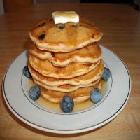 Blueberry Sour Cream Pancakes_image