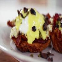 Divinely Rich Eggs Benedict with Crab image