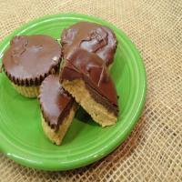 Homemade Peanut Butter Cups (Like Reese's)_image
