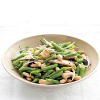Green and White Bean Salad with Tuna image
