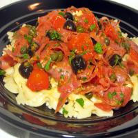 Tagliatelle With Salami, Olives and Oven-Roasted Tomatoes_image