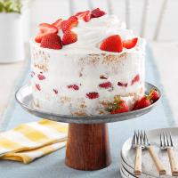 Strawberry Mascarpone Cake image