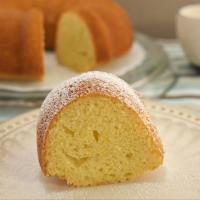Recreate the Easy Italian Lemon Cream Cake From Stanley Tucci: Searching for Italy_image