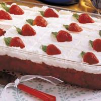 Frosted Strawberry Salad_image