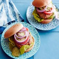 Middle Eastern Chicken Burgers_image