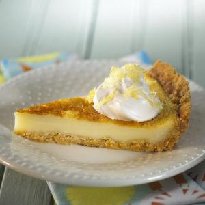 Buttermilk Pie with Shortbread Crust_image