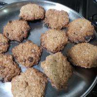 Caramel Chewy Oatmeal Cookies_image
