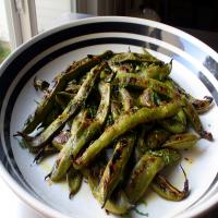 Grilled Fava Beans_image