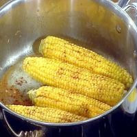 Corn on the Cob with Chili and Lime_image
