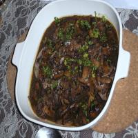 Roast Veal With Red Wine Mushroom Sauce_image
