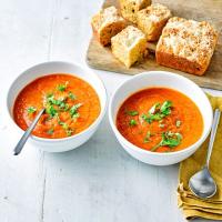 Fresh tomato soup with cheesy cornbread image