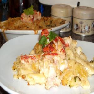 Gayle's Decadent Lobster Mac & Cheese_image