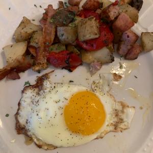 Leftover Ham and Bacon Hash_image