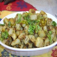 Potatoes With Fresh Curry Leaves (Bhaji)_image