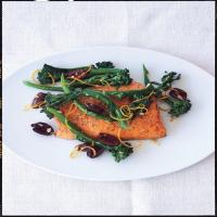 Seared Arctic Char with Broccolini, Olives, and Garlic_image