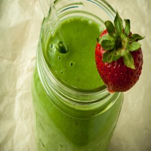 Cal's Nutri-Bomb Green Smoothie_image
