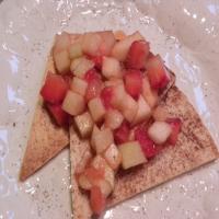 Fresh Fruit Salsa With Cinnamon Sugar Chips_image